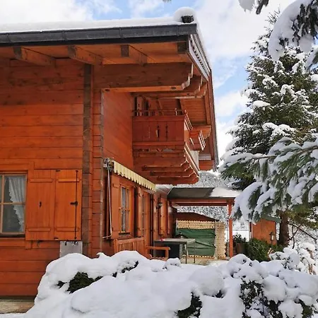 בית נופש Holiday Home, *